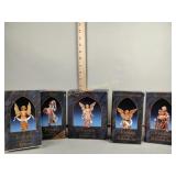 Fontanini  heirloom nativity including kneeling