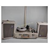 Newcomb stereophonic solid state Turntable