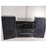Magnavox CD stereo system with speakers