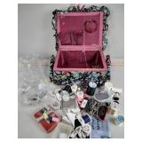 Sewing box and sewing notions
