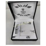 Qbos glitter jewelry set