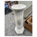 Plaster pillar