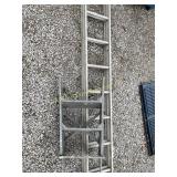 Extension ladder, step ladder