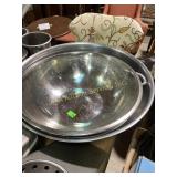 Aluminum mixing bowls