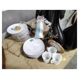 Frankoma collector plates, wood decor vases,