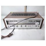 Pioneer stereo receiver model sx-580, powers on