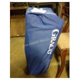 Graco play pen, with storage tote