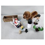 Cast iron salt and pepper shakers, snoopy, bobble