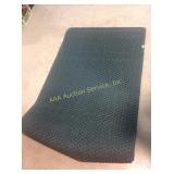 Entry way mat, good condition, new