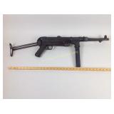 German MP 40 Replica