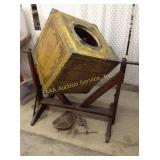 Cornish Curtis & Green No. 4 Stenciled Wood Butter