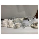 Glassware including tumblers coffee mugs tea cups