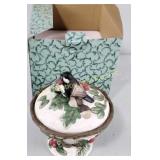 Pfaltzgraff winterwood covered candy dish