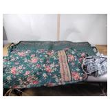 Vera Bradley handbag, suit bags, floral paisley,