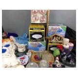 Shower light fixture, yarn, clown Christmas