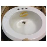 Gerber lavatory 19" round self rim, white