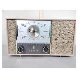 Zenith AM FM stereo with alarm clock, powers  on