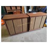 The fisher speakers (2), scratches