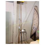 Walker, cue stick bridge, wood pole