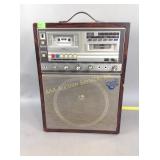Singing Machine Co model SM-300 cassette/8 Track