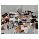 Komets Hockey souvenirs and memorabilia, mugs,