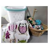 Rolling hamper, beanie babies, Boyds bear