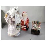 Christmas displays,vintage  Santa, father