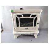 Twinstar electric fireplace, includes remote,