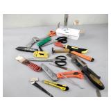 Tools, box cutter, level, scissors