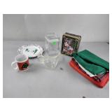 Misc Holiday-themed tablecloths, 1993 Christmas