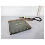 Milton Bradley Dandy paper cutter