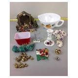 Nativity collection, purple flowered ceramic wall