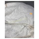 Machine quilted bedspread. 120" x 118"