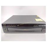 TEAC DD-D3200 CD player, powers up