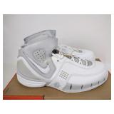 New Nike Air Huarache Elite TB men