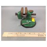 M T & E No. 600 vise