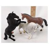3 Schleich horses