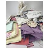 Assorted linens incl. embroidered