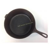Wagner cask iron skillet , 10 in