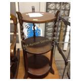 3 tier stand, 13 x 29