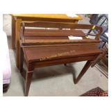 Piano bench, shelf