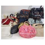 Purses variety of sizes and styles vera Bradley,