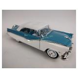 Collectable 1:18 Scale 1956 Ford Fairlane