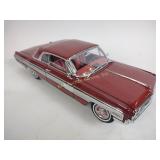 Collectable 1:18 Scale 1962 Oldsmobile Starfire -