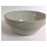 Ceramic bowl, good condition, measuring