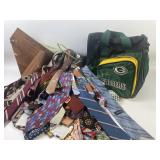 Green Bay Packers bowling bag, corner shelf,