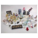 Figurines and miniatures, including teddy bears,