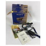 Sony video camera recorder,  ccd-trv68,  untested