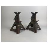 Two jackstands