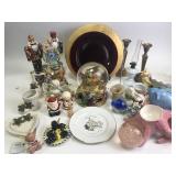 Ceramic nutcracker figurines, other ceramic